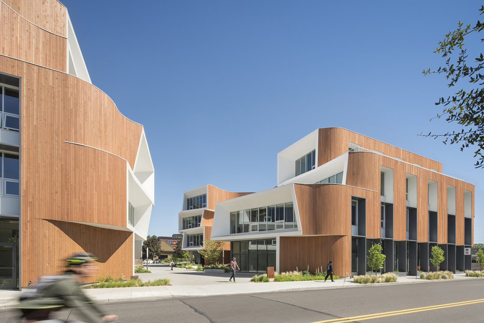 Holst Architecture Newest Project in Portland Contains Curvilinear Facade